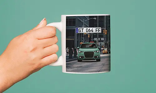 car mug on a turquoise background