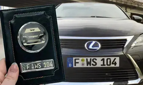 gallery-photo-car-documents-holder-engraving-6-1