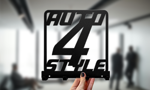 Metalowy wieszak na klucze na zamówienie z pogrubionymi cyframi i nowoczesnym stylem wycięcia