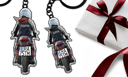 Personalised motorcycle keychain with name and license plate - wonderful gift for yourself