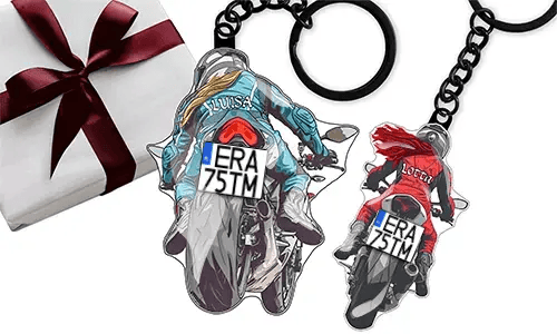  Llavero de moto deportiva personalizado para tu hermana