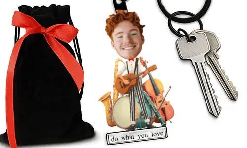 Personalized Taekwondo-Style Keychain With Name And Hobby Or Profession Design