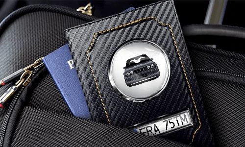 gallery-photo-car-documents-holder-carbon