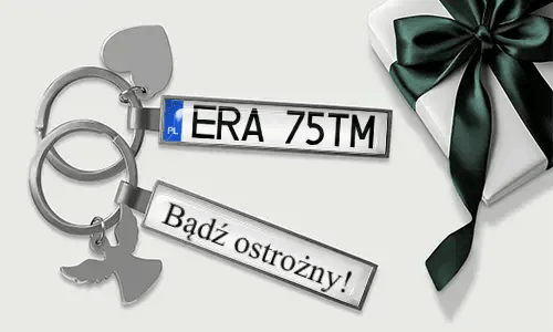 Metal license plate keychain with heart and angel wing charms