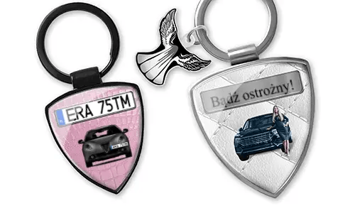 Shield keychain with women's photo