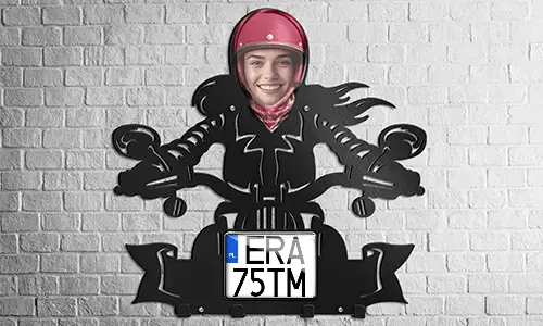 gallery-keyholder-wall-motorcycle-rider-skeleton-face-license-plate-and-text-printed-1