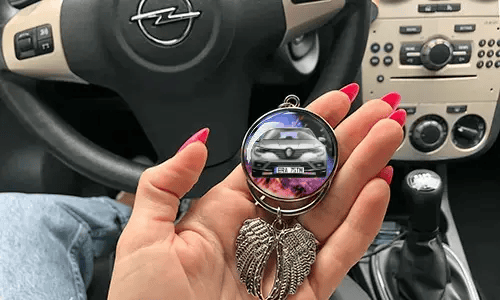 gallery-mirror-chain-angel-wings-6-1