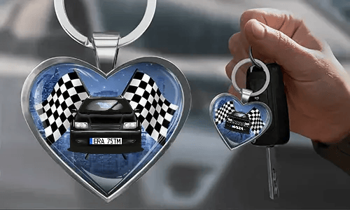 gallerykeychain-heart-with-car-personalized-3