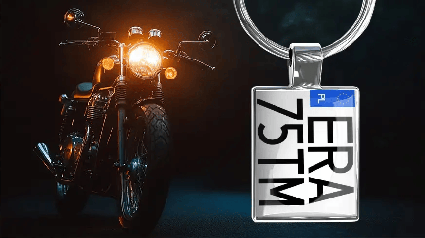 Motocyklový přívěsek na klíče